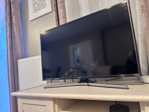 Tlvision Samsung SMART TV 40'' 130 Le Grand-Quevilly (76)