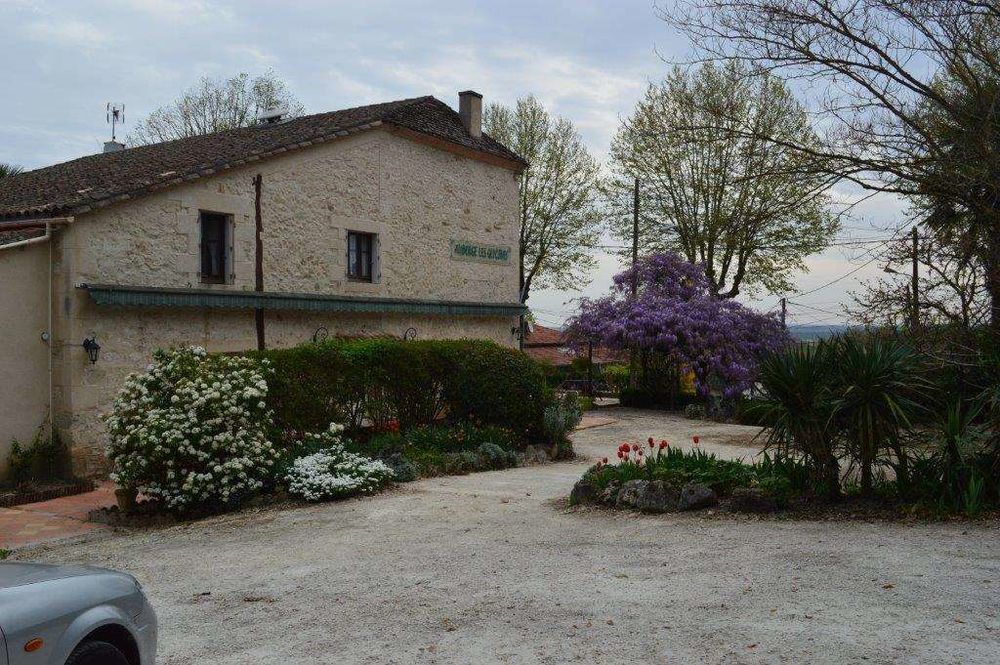 Vente Hôtel particulier Propriété de caractère 450 m² avec chambres d'hôtes, apparte Cancon