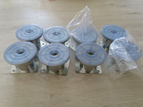 8 pieds chroms h- 4,5 cm. 10 Faverolles (80)