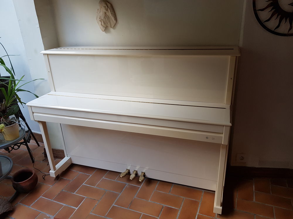Piano droit Samick Instruments de musique