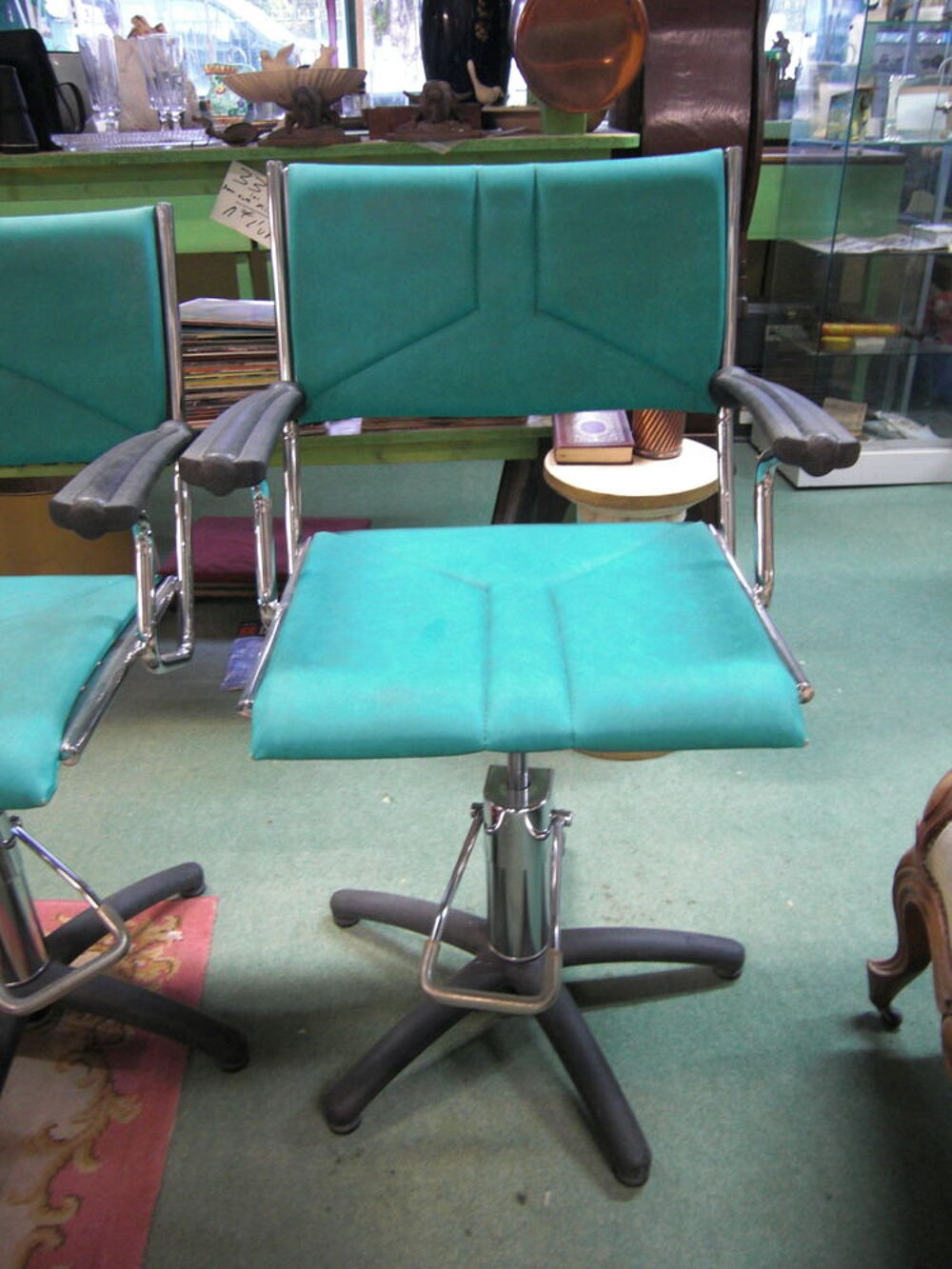 Fauteuil de coiffeur vintage ancien Meubles