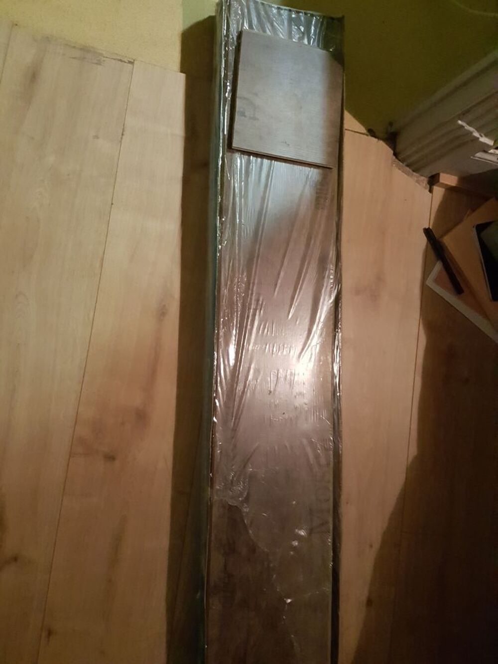 parquet flottant avec sous couche int&eacute;gr&eacute;e 16 m2 Bricolage