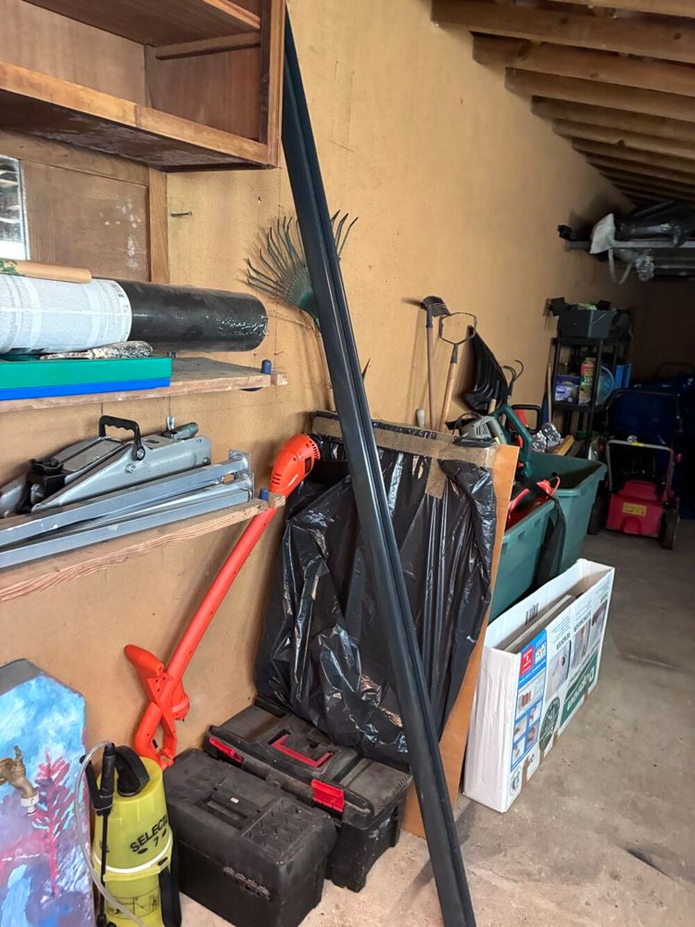 panneaux grillage rigide et poteaux Bricolage