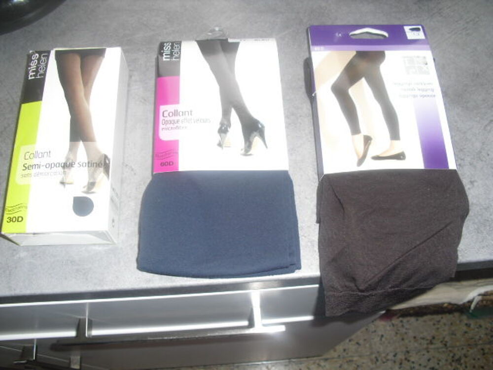 collants et legging lot de 3 TAILLE 1/2
Vêtements