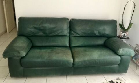 canap en cuir convertible 3 places 300 Ponthierry (77)