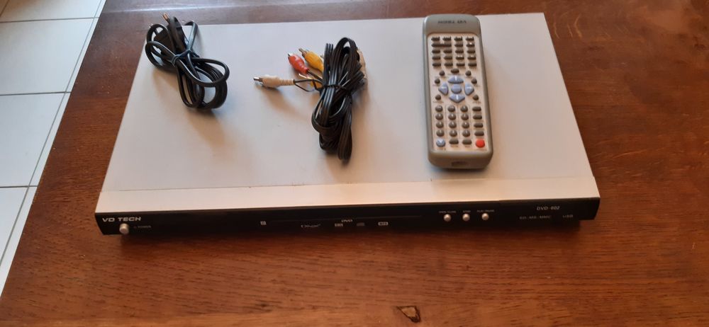 Lecteur DVD marque VD TECH 
