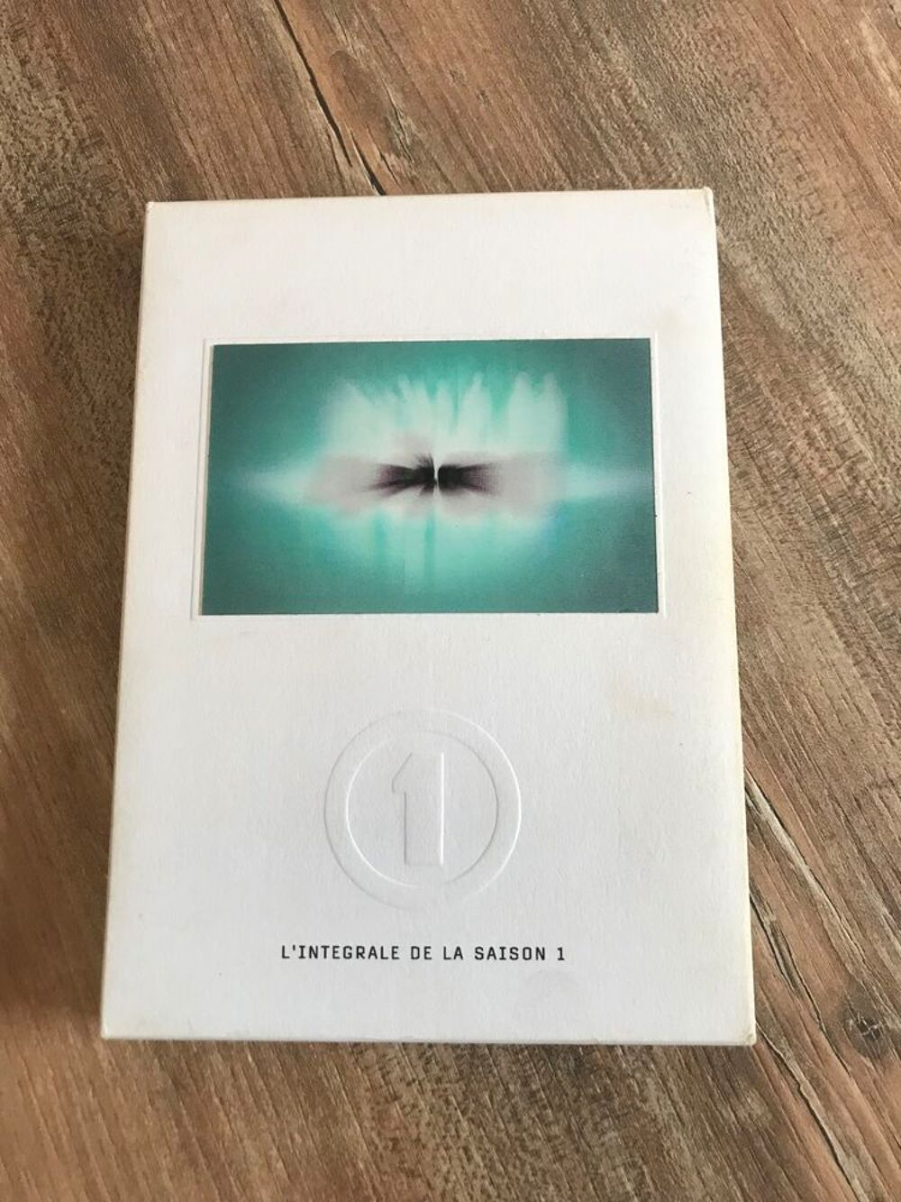 Coffret 2 DVD " Les 4400 - L' int&eacute;grale de la sais DVD et blu-ray