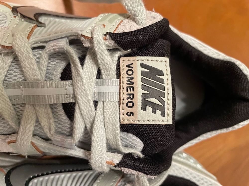 Nike Zoom Vomero 5 light Silver neuf Chaussures