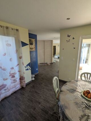  Villa  vendre 7 pices 149 m