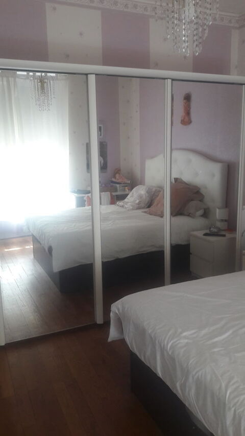 Vend armoire 3 portes coulissante blanc 0 Lyon 3 (69)