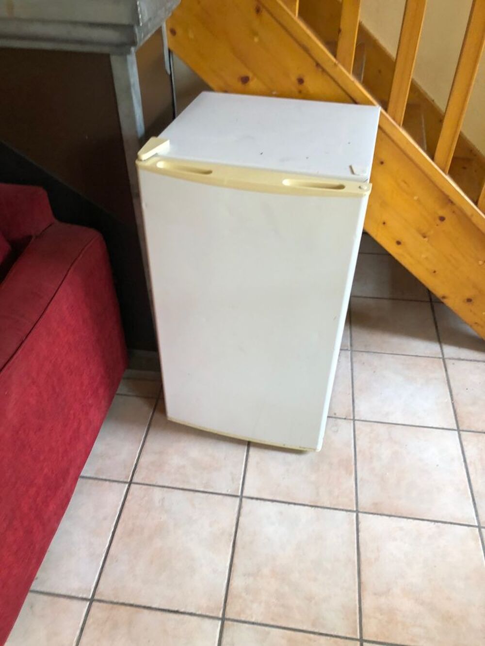 de notre r&eacute;frig&eacute;rateur cong&eacute;lateur et d'un mini frigo. Electroménager