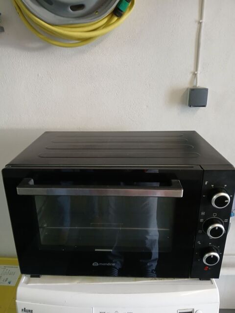 FOUR MARQUE MANDINE 30 Notre-Dame-de-Gravenchon (76)