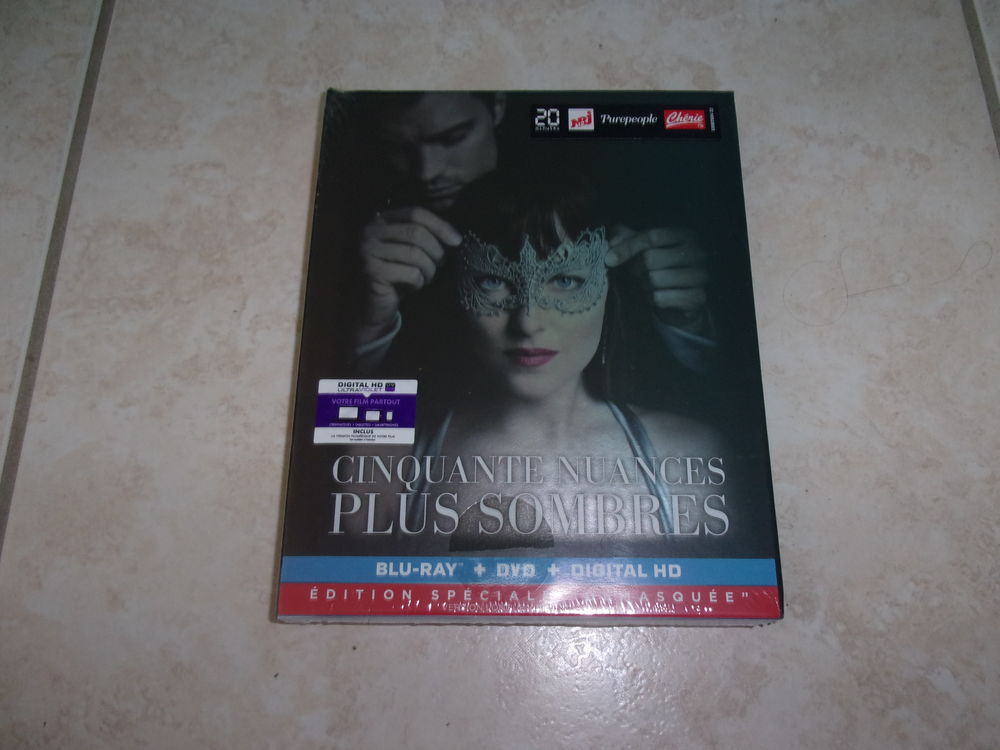 Blu-ray/DVD/Digital 50 nuances plus sombres (Neuf) DVD et blu-ray
