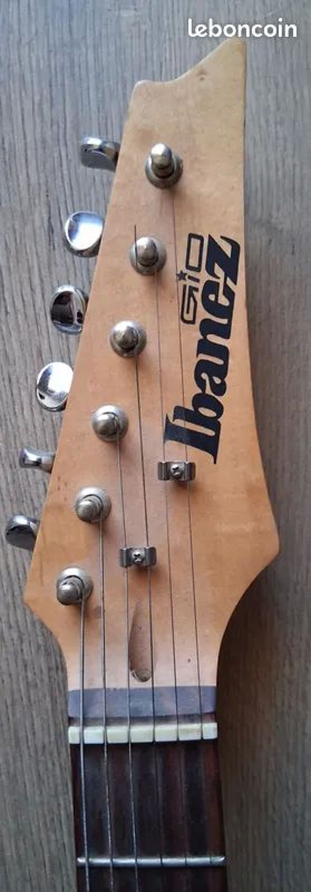 Guitare Ibanez Gio GRX40JU-BKN + Housse Instruments de musique