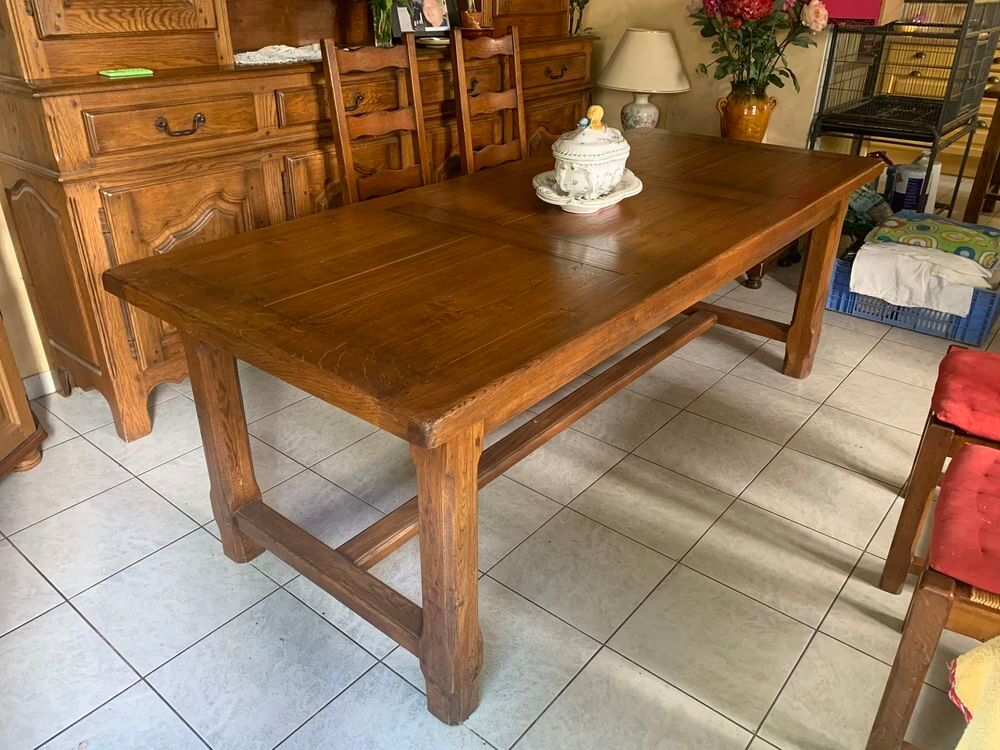 a ceder table en chene Meubles