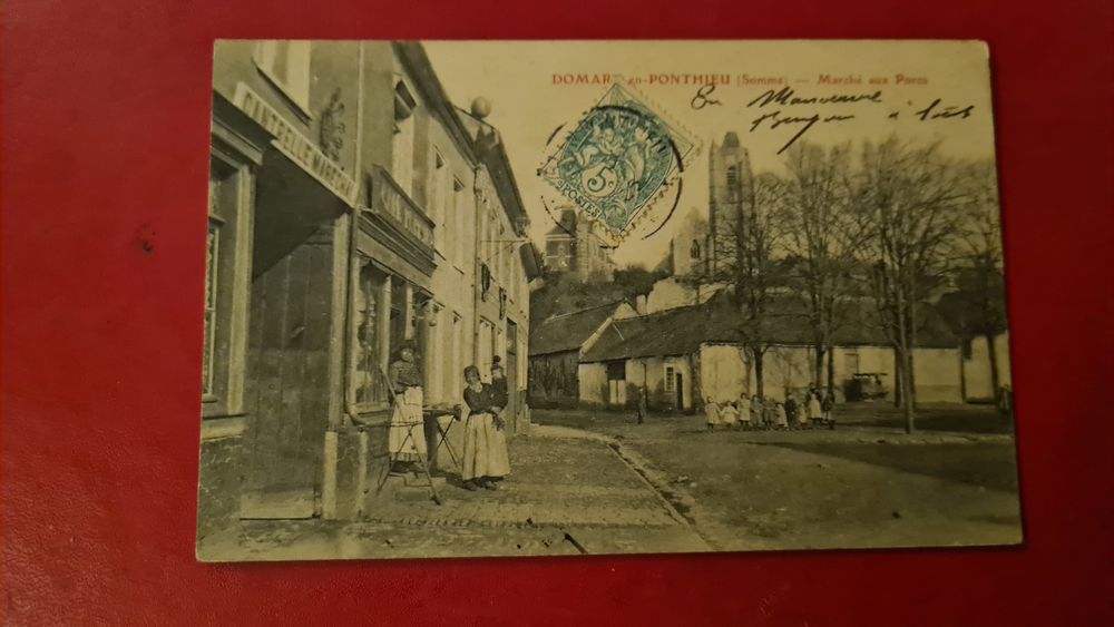 Dt 80 DOMART EN PONTHIEU- March&eacute; aux Porcs (animation) Comme 