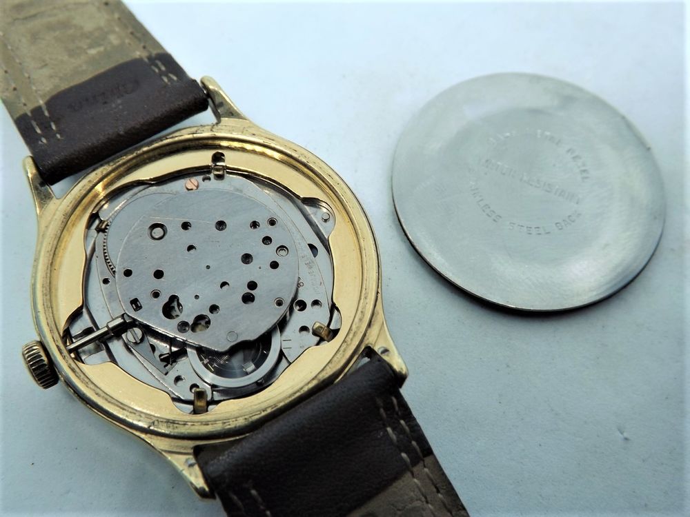 Belle montre Timex m&eacute;canique ann&eacute;es 1970 Impeccable Bijoux et montres