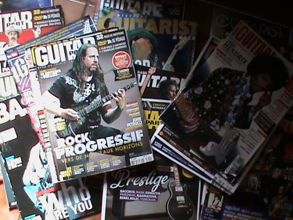 Lot guitar part Instruments de musique