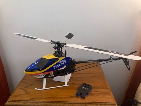 HELICOPTERE  PLUS t�l�commande 0 Paris 15 (75)