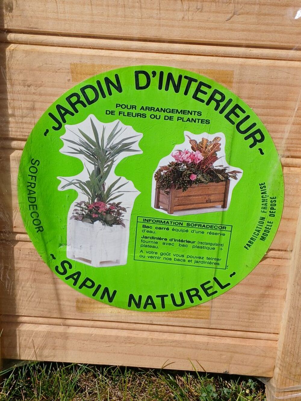 JARDINI&Egrave;RE INT&Eacute;RIEURE ET CACHE-POT D'INTERIEUR EN LOT OU A L Jardin