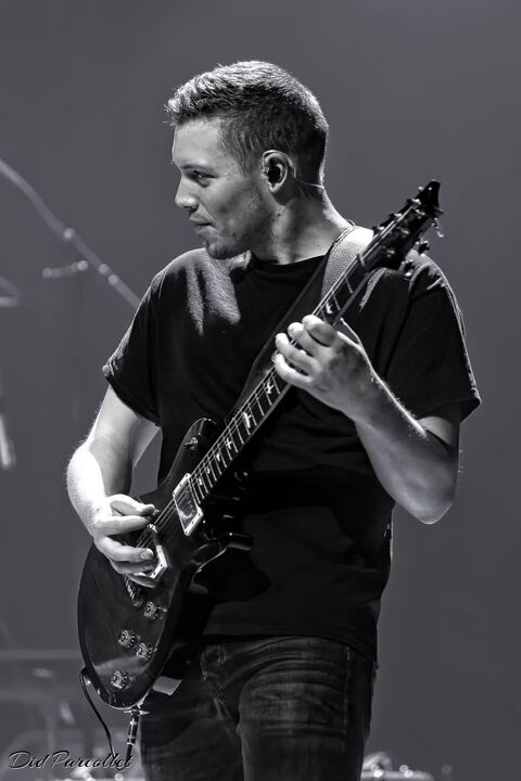 Cours de guitare tous niveaux Lyon 0 69008 Lyon