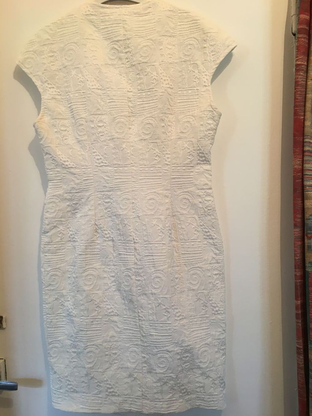 Robe pour soir&eacute;e ou autre..... Vêtements