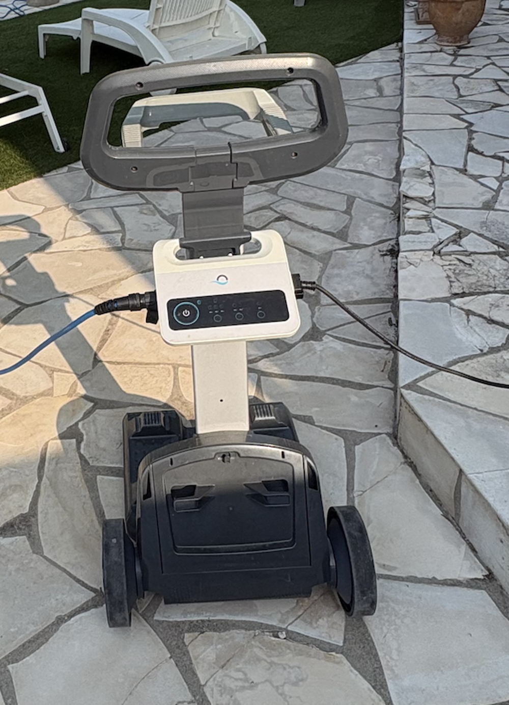 Robot piscine Domplin S 300 (Maytrics) Jardin