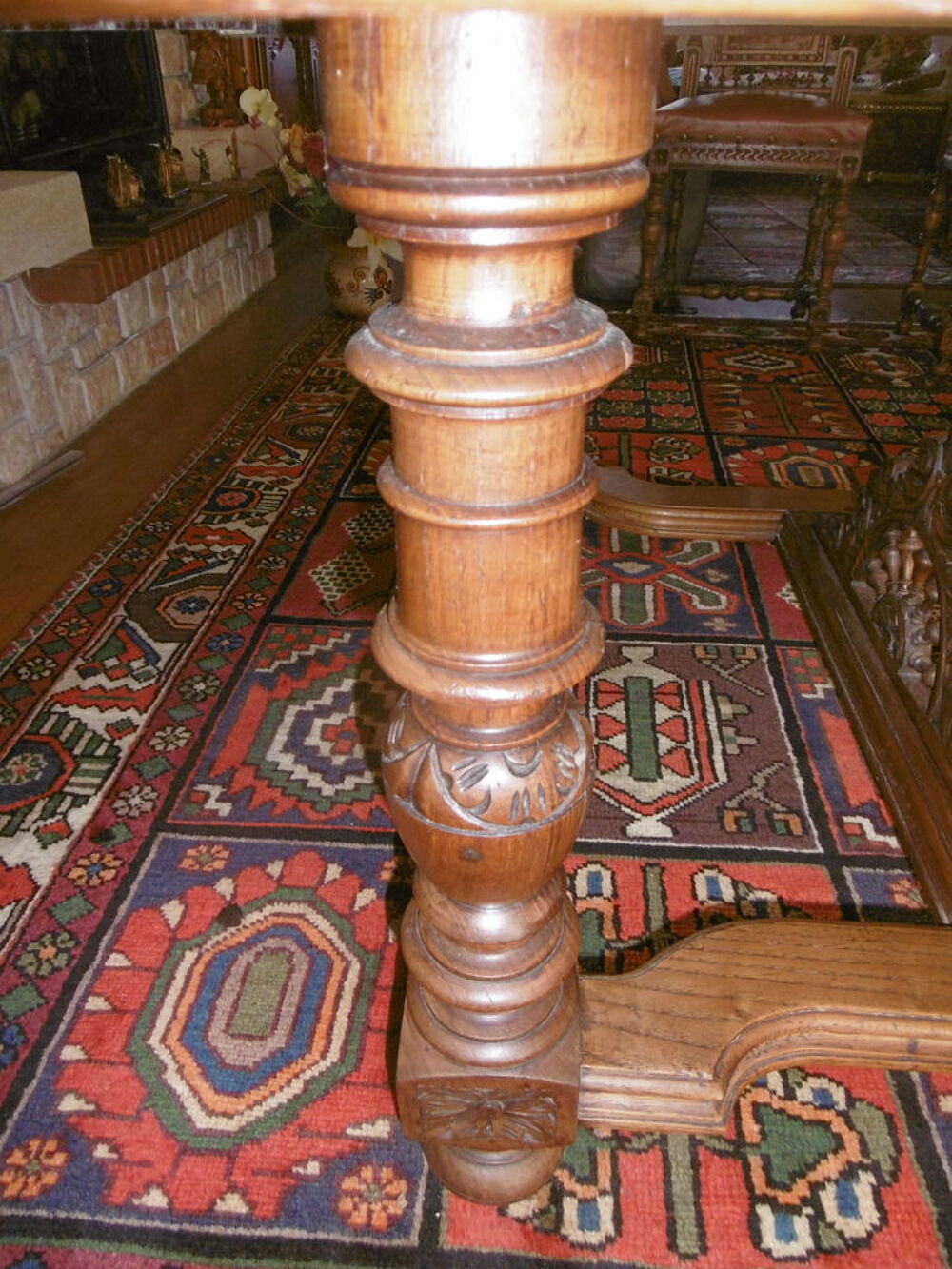 Table de salle &agrave; manger + 3 rallonges Meubles