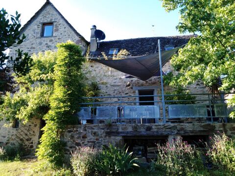   Maison + 2 g�tes rentables - Proche NAJAC (12) Maison - 8 pi�ce(s) - 160 m�