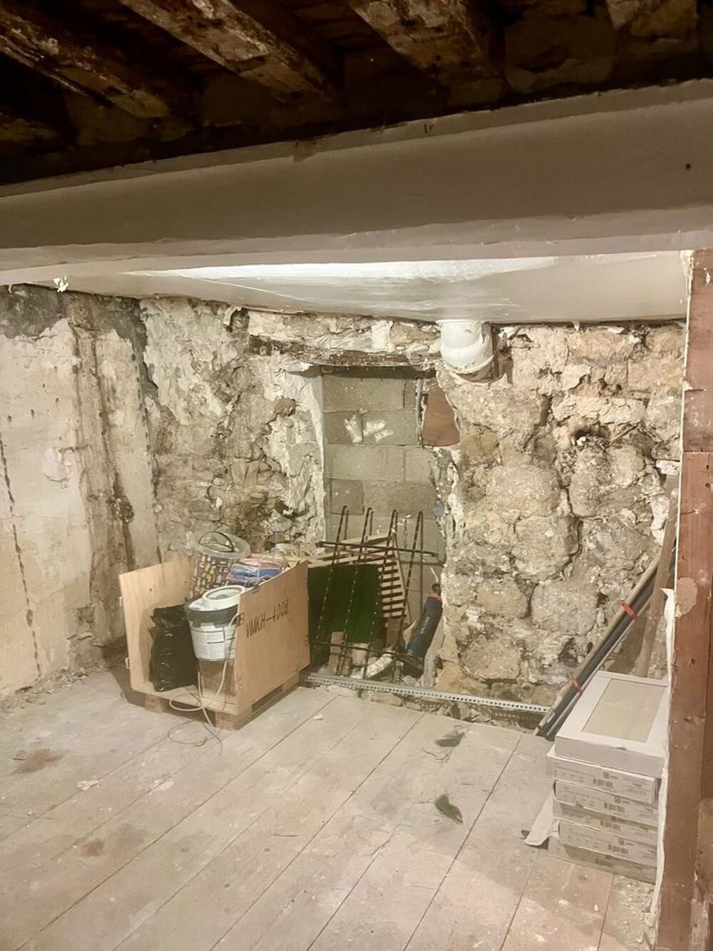 Location Autre R�serve 14m2 - pas cher - Pro Paris 3