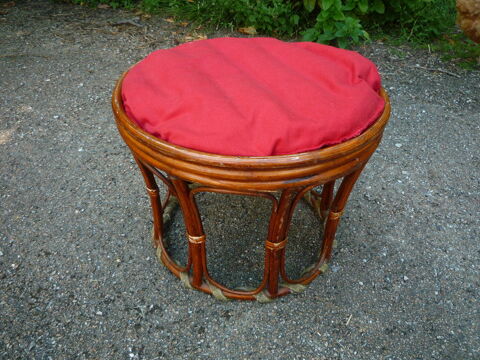 Pouf en rotin/tabouret ( G) 35 Castres (81)