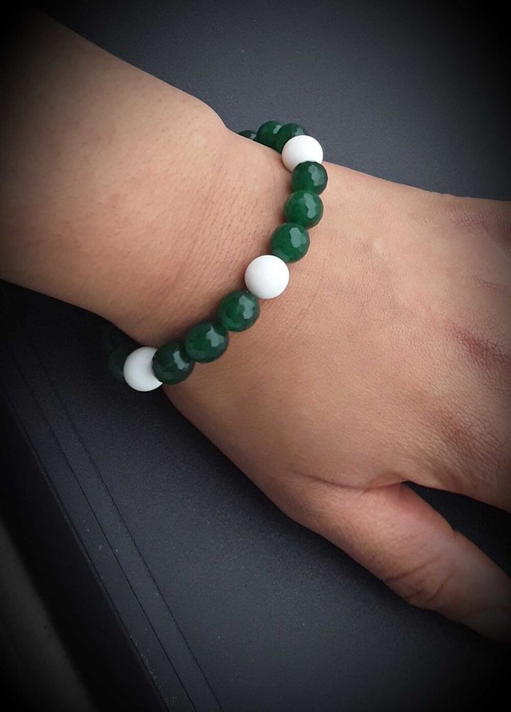 Lueur d'Espoir &agrave;‰meraude Bijoux et montres