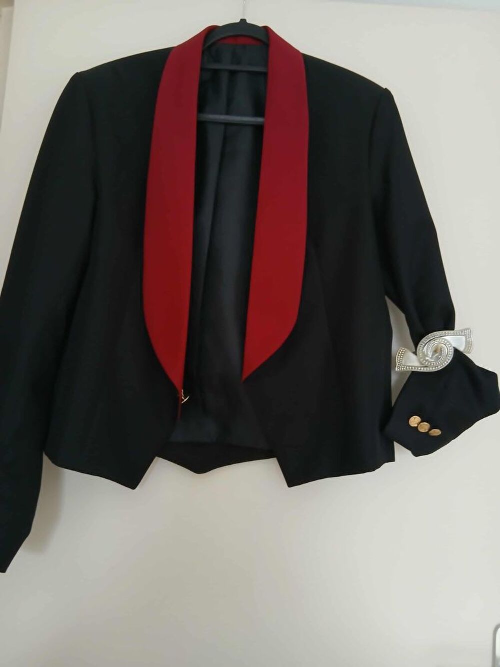  Veste talle 50 spencer neuve noire col rouge N&deg;1423 Vêtements