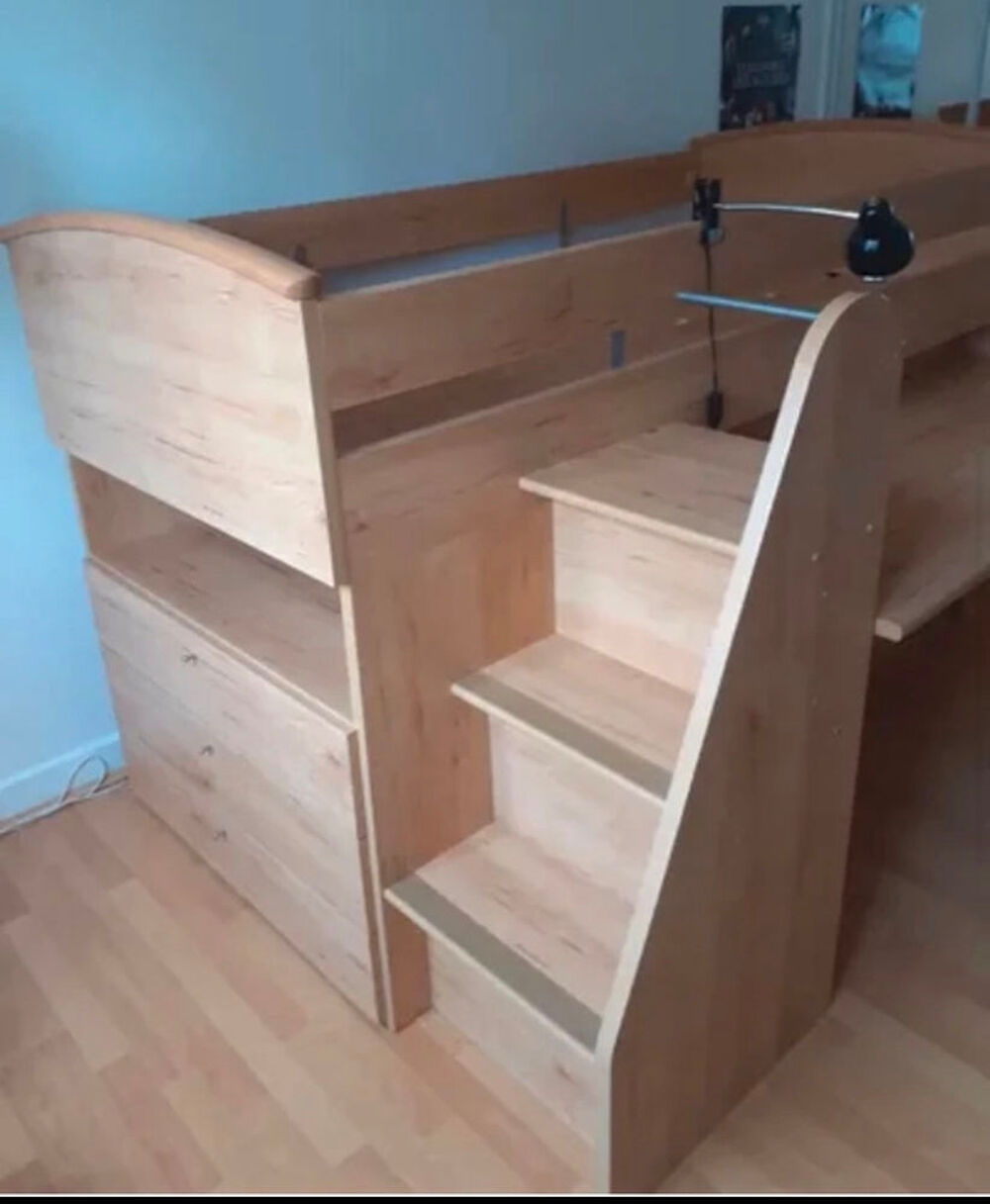 Lit simple Gauthier avec bureau et bcp de rangements Meubles