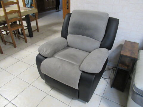 fauteuil relaxation luxe �lectrique releveur 250 Lassigny (60)