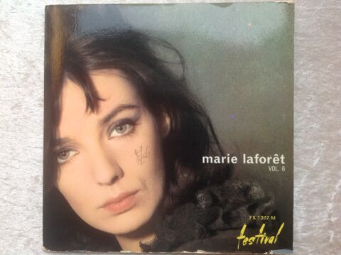 MARIE LAFORÊT VOL.6 Envoi Possible
4 Trégunc (29)