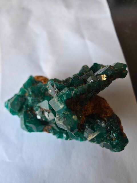 Spécimen Rare Dioptase Naturelle 35g-Superbes Cristaux Vert Emeraude 95 Bagneux (92)