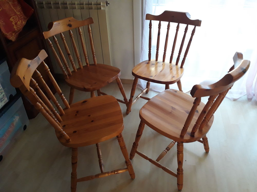 Ensemble 4 chaises pin Meubles