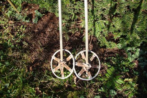 Anciens b�tons de ski ann�es 1950 40 Gargenville (78)