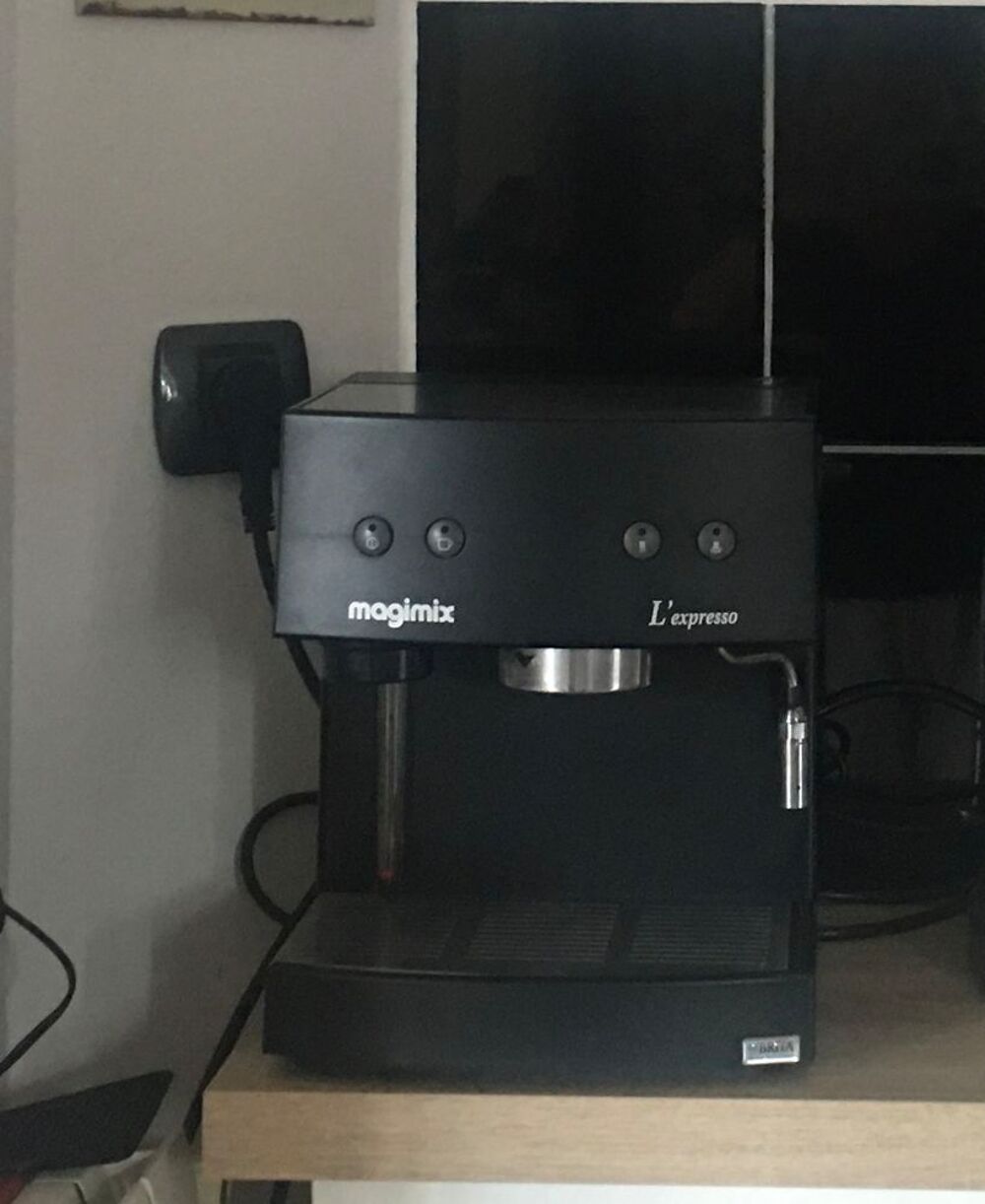 cafeti&egrave;re Expresso Magimix Electroménager