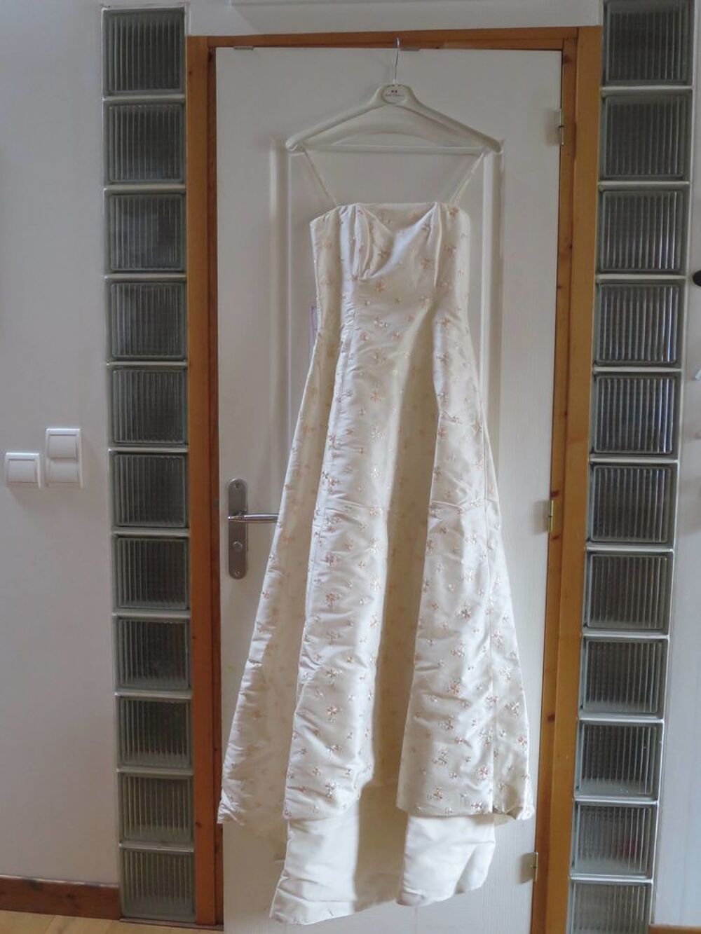 Robe de mari&eacute;e Rosi Strella Vêtements