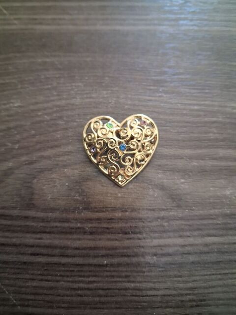 Broche 4 Hyères (83)