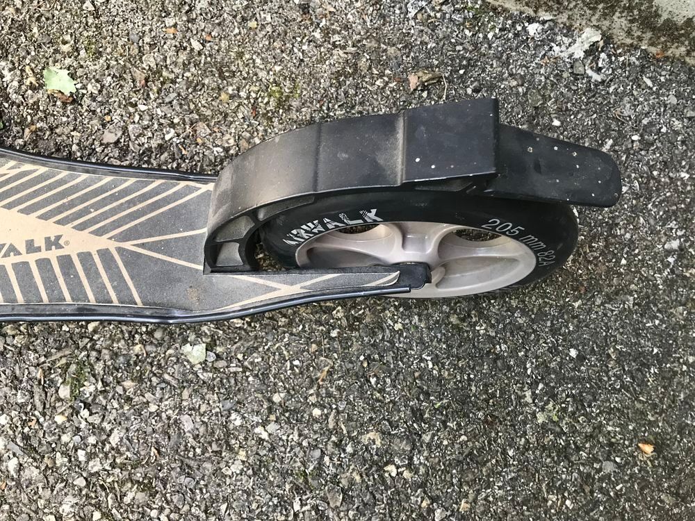 trottinette AIRWALK pliable Sports