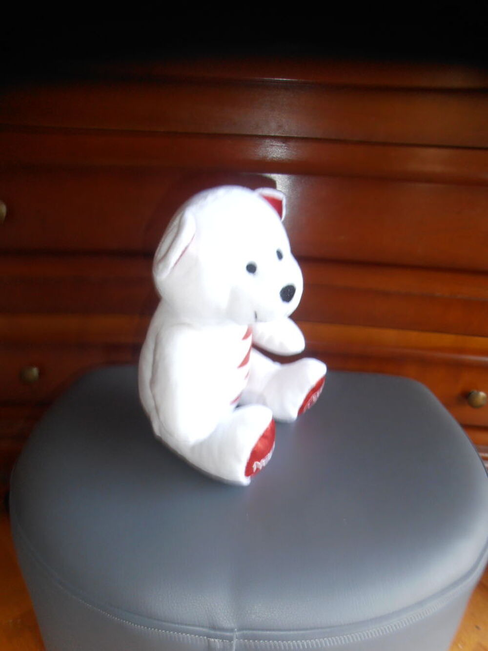 Ourson blanc et rouge (74) Jeux / jouets