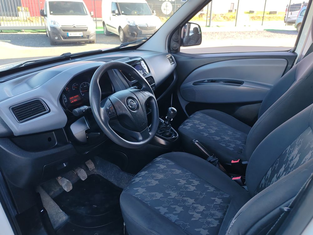 Combo VP OPEL COMBO 1.4 TUBO CNG 120 CV 5 PLACES 03/2018 69 821 KM 2018 occasion 54720 Lexy