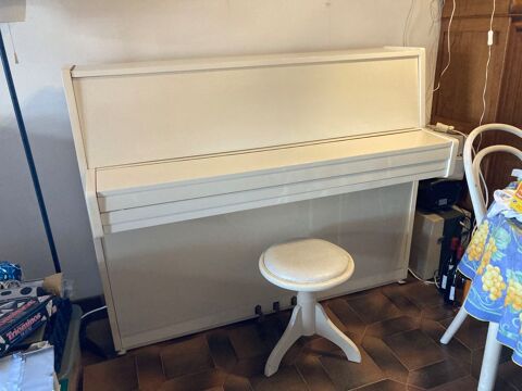 Piano droit RAMEAU 
couleurs Ivoire Porticcio (20)