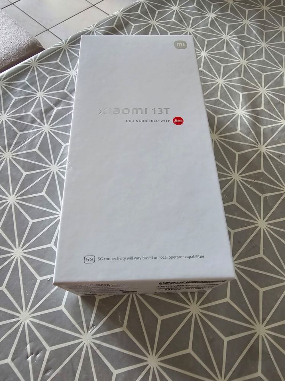 Xiaomi 13t neuf Téléphones et tablettes