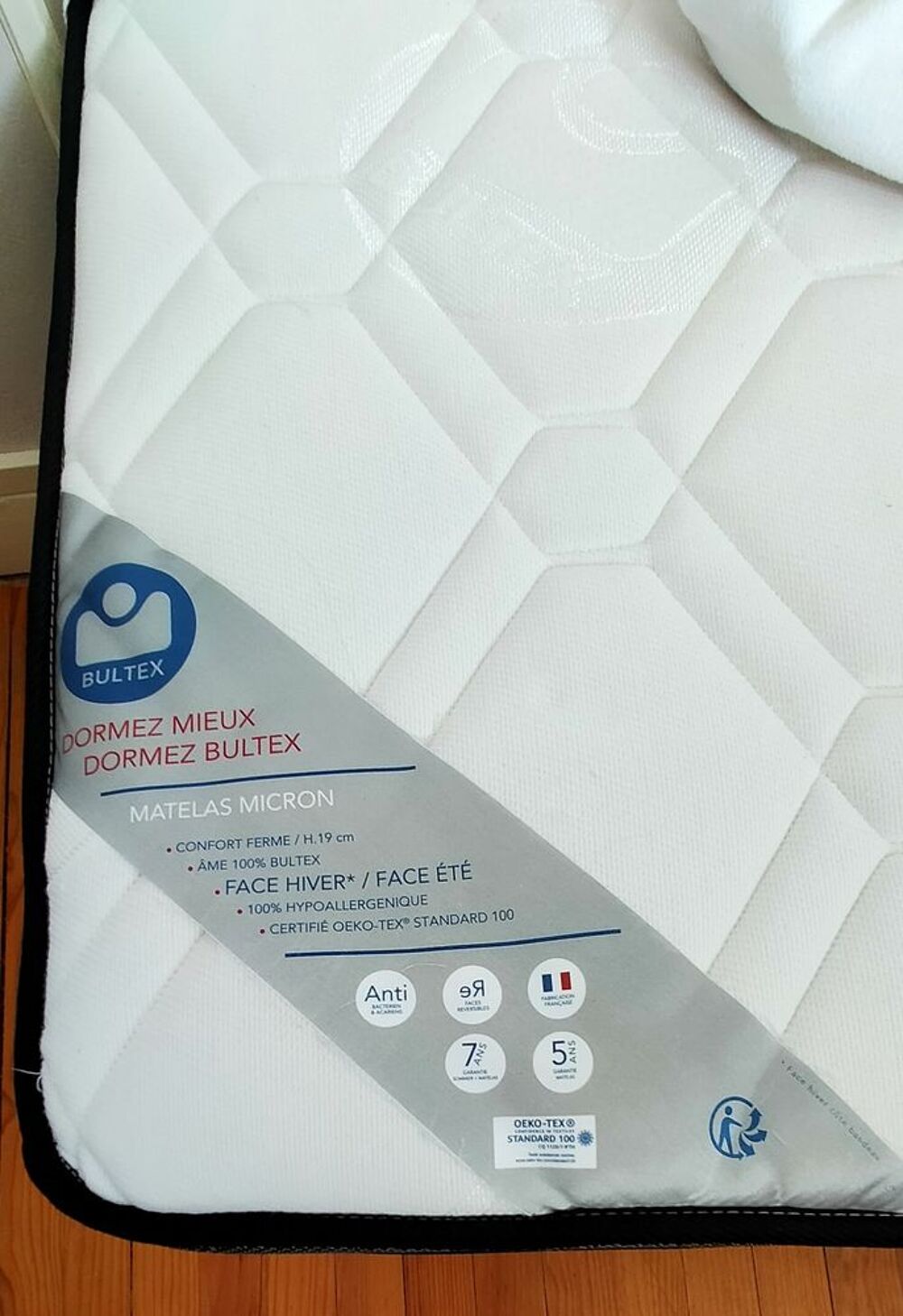 LIT ET MATELAS Meubles