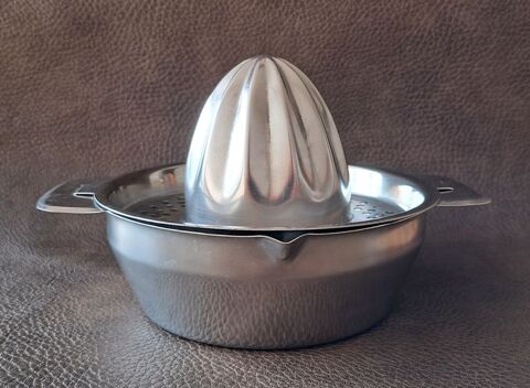 presse agrumes citron orange m�tallique en m�tal inox 5 Carnon Plage (34)