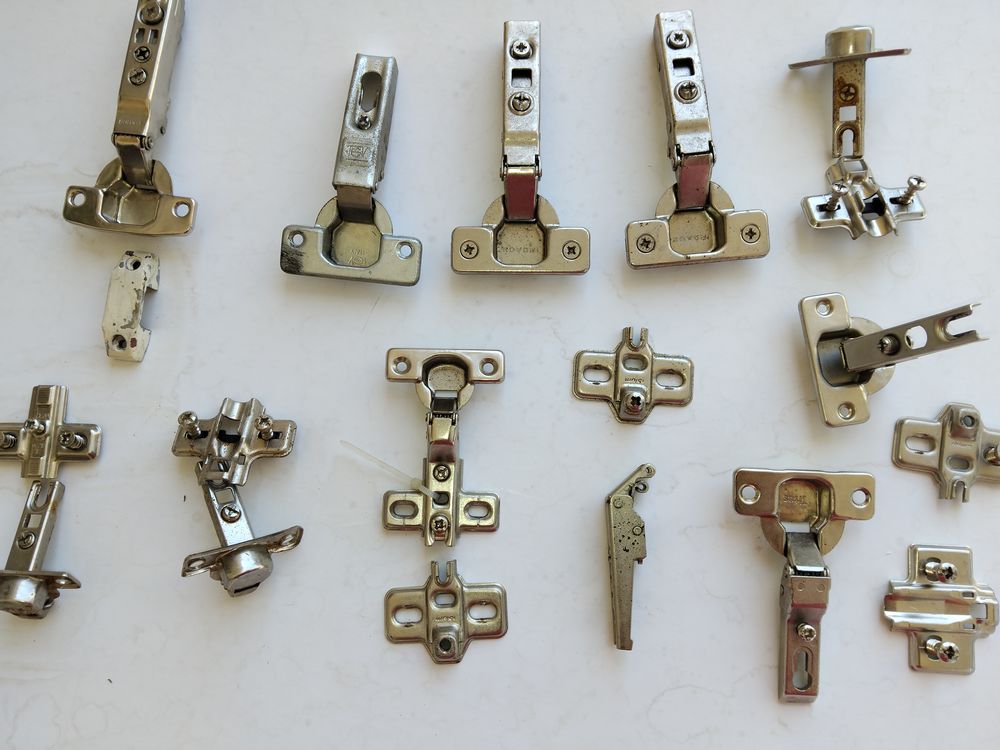 LOT DE CHARNIERES INVISIBLES Bricolage